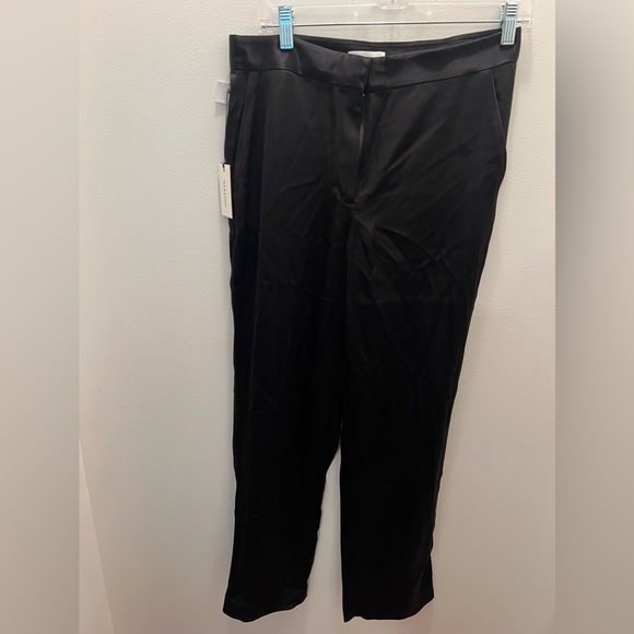 Aritzia BNWT Command Pant Satin - Size 8 Black - Picture 1 of 3